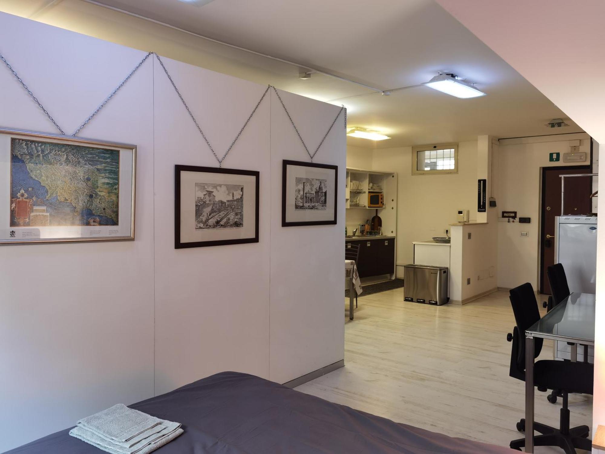 Apartment Ballarin For Business Travels And Holidays Rom